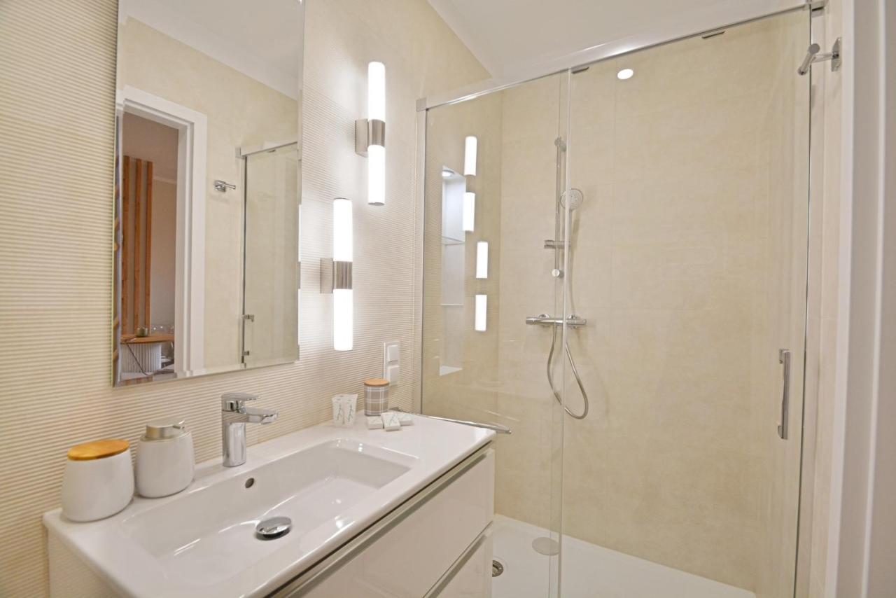 Osiedle Seaside Garden - Apartamenty Bryza Z Garazem, 100M Od Promenady 斯维诺乌伊希切 外观 照片
